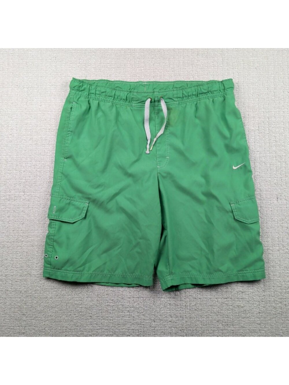 Y2K Nike Swim Trunks Shorts Mens L Lucky Green Cargo Mesh Lined Surfer Beach